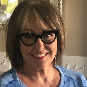 Meet your Posher, Karen